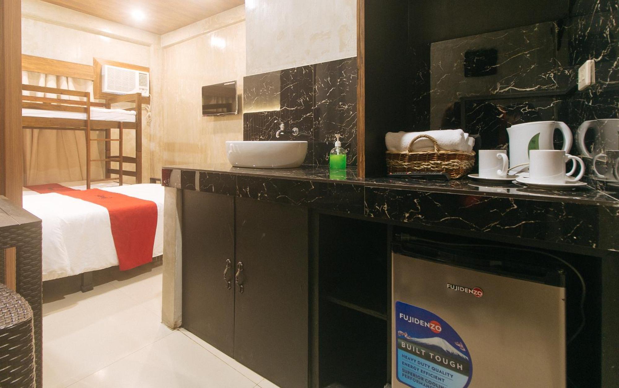 Reddoorz At Mbb Room Naia 2 Paranaque City Eksteriør bilde