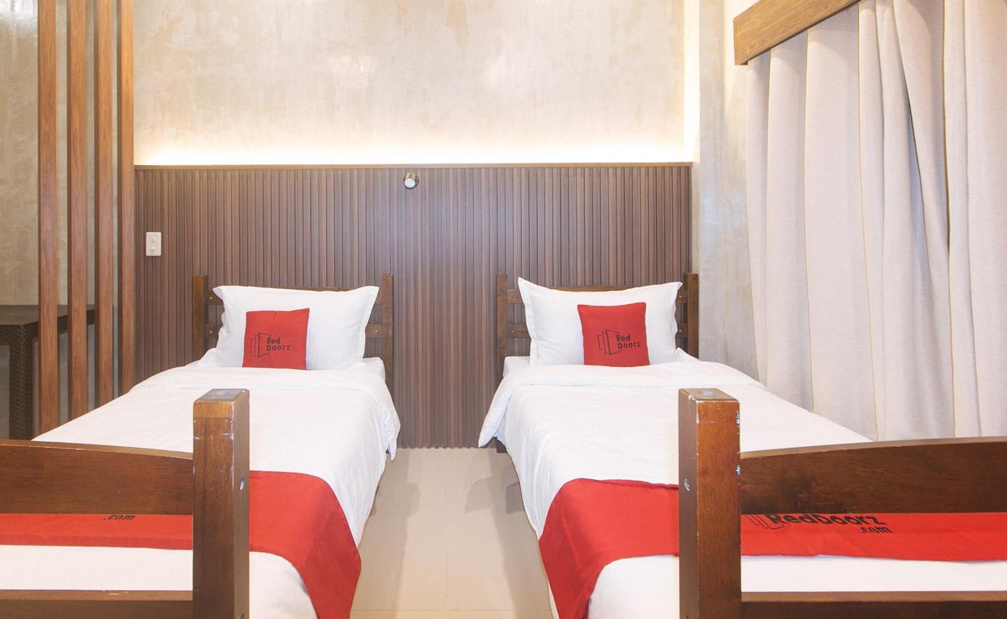 Reddoorz At Mbb Room Naia 2 Paranaque City Eksteriør bilde